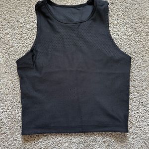Lululemon crop tank